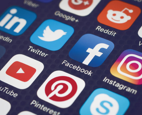 SOCIAL MEDIA SOCIAL MEDIA